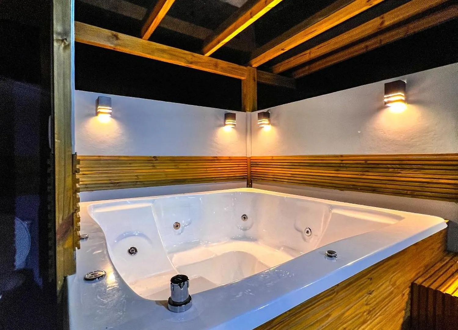 Casa Conceito Com Jacuzzi, Vista E Ar Na Praia Do Rosa Imbituba
